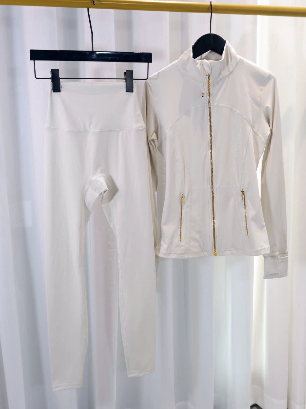 Women's Yoga Jacket and Pants Set with Gold Zipper